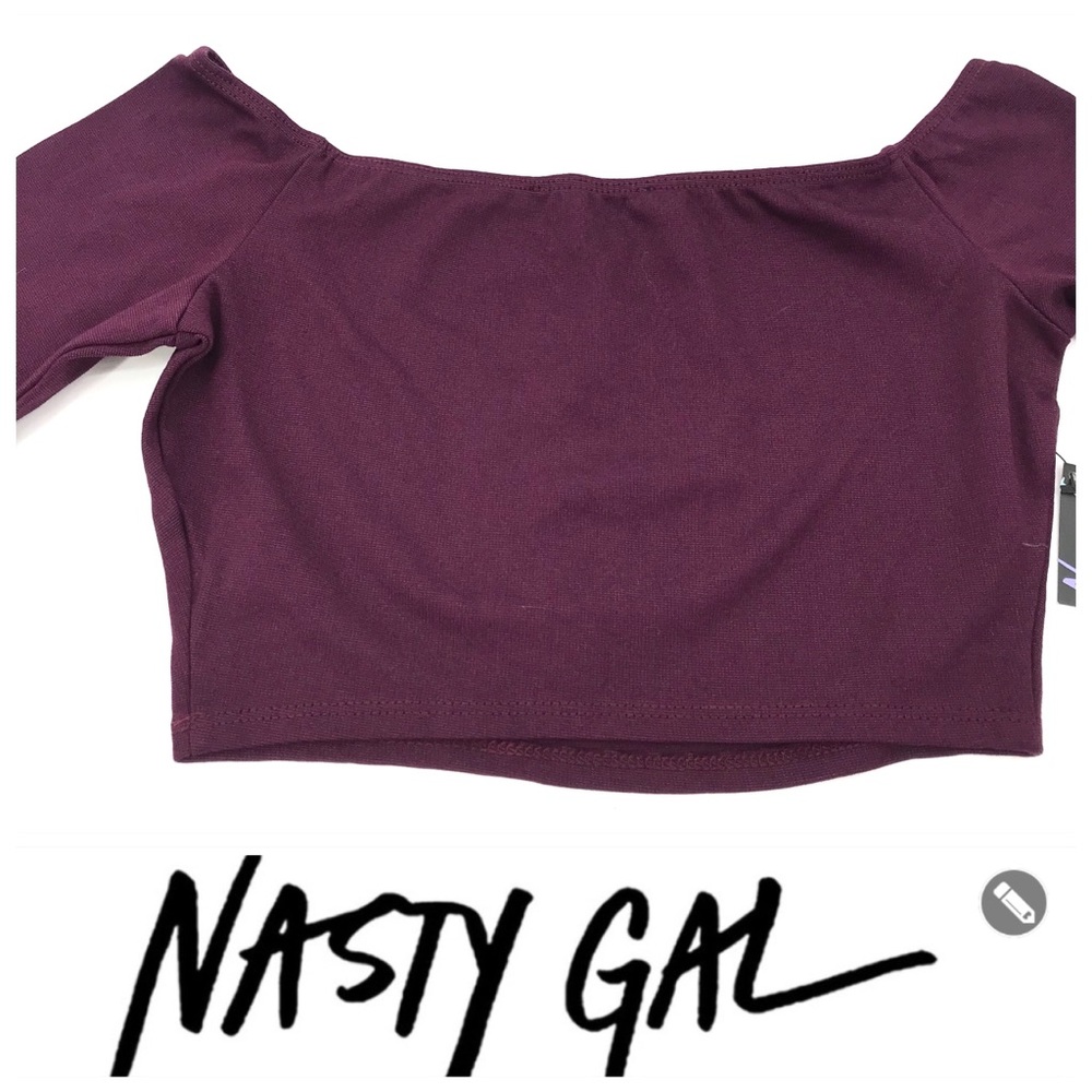 💕SALE💕Nasty Gal Burgundy 3/4 Sleeve Crop Top - Picture 2 of 7